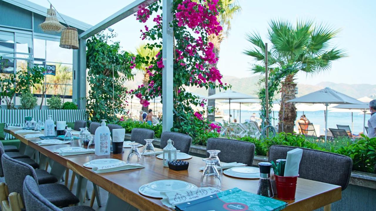 Yeshill Boutique Hotel 말마리스 외부 사진